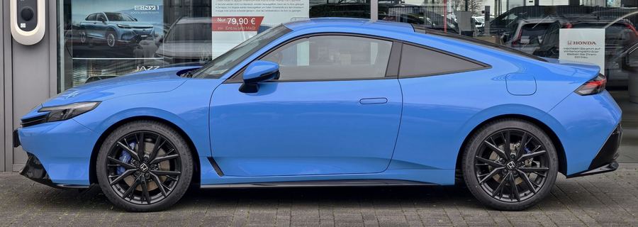 Prelude in blue, side profile.