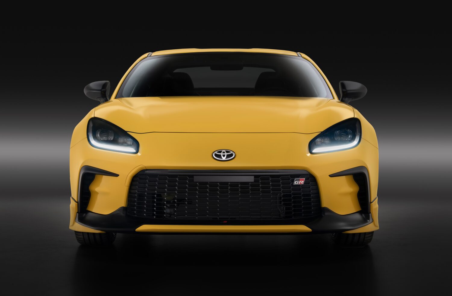 2026 Toyota GR86 Yuzu Edition wheel and Brembo brake caliper detail.