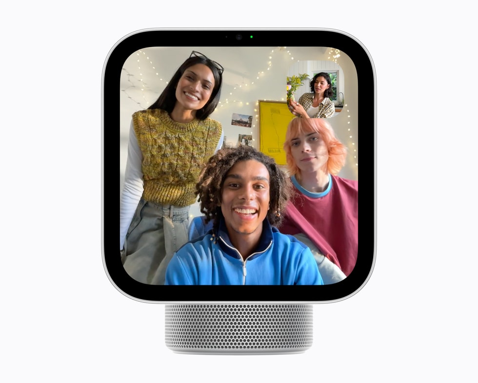 FaceTime with Center Stage on Apple HomeView