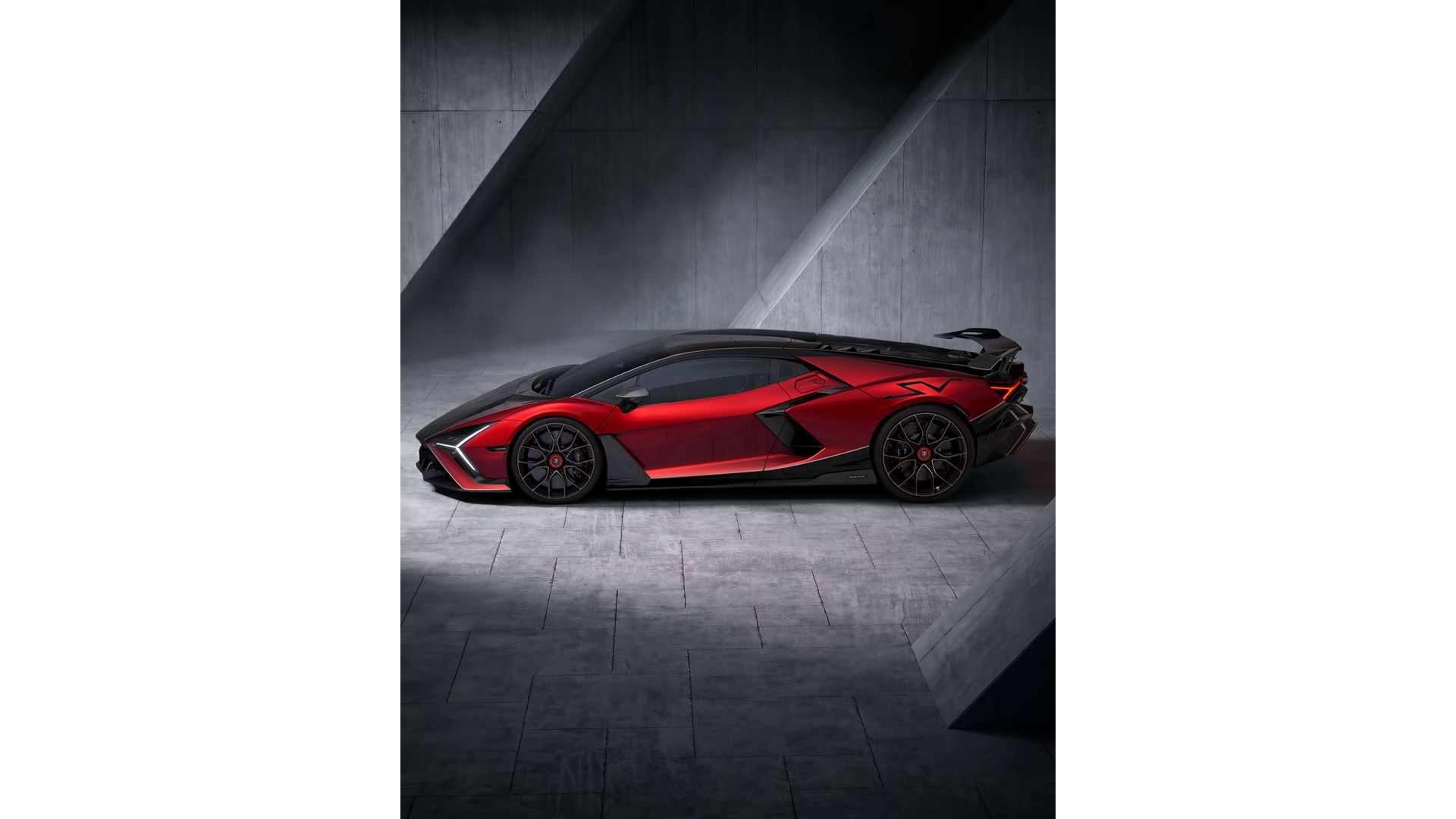 Lamborghini Revuelto SV, cockpit interior.