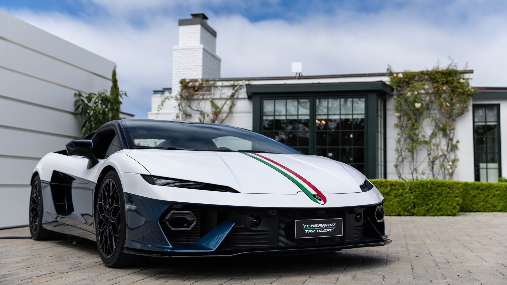 Lamborghini Temerario, exterior angle.