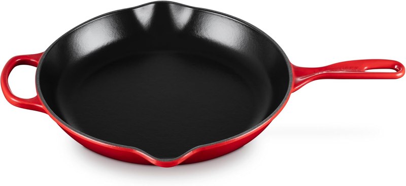 Le Creuset Enameled Cast Iron Signature Round Skillet, 11.75", Cerise