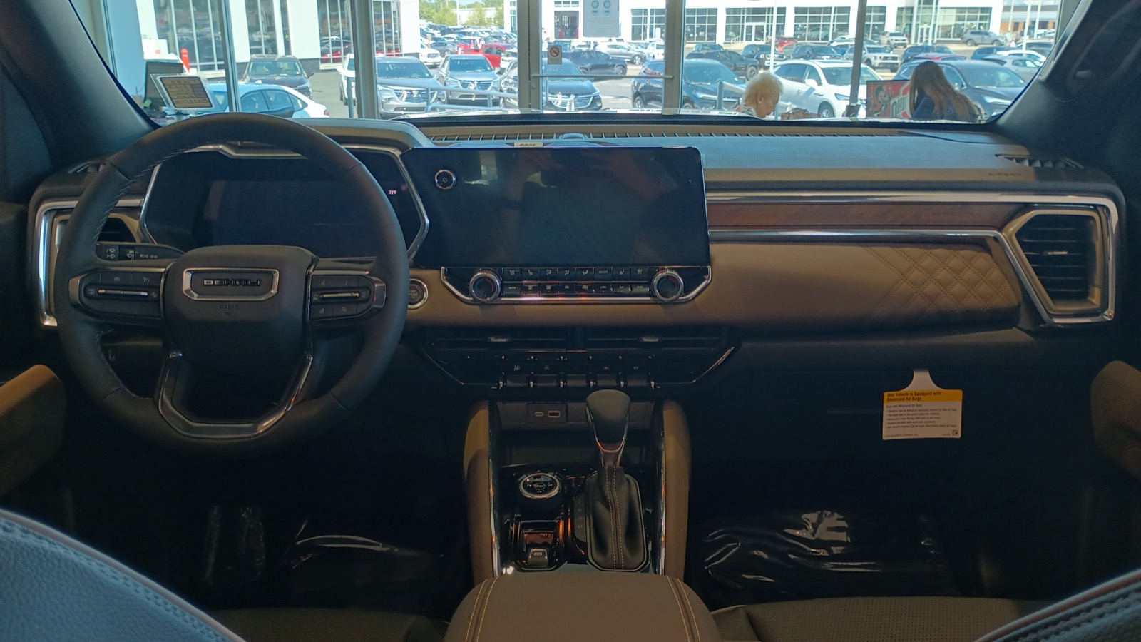 2023 GMC Canyon Denali, interior