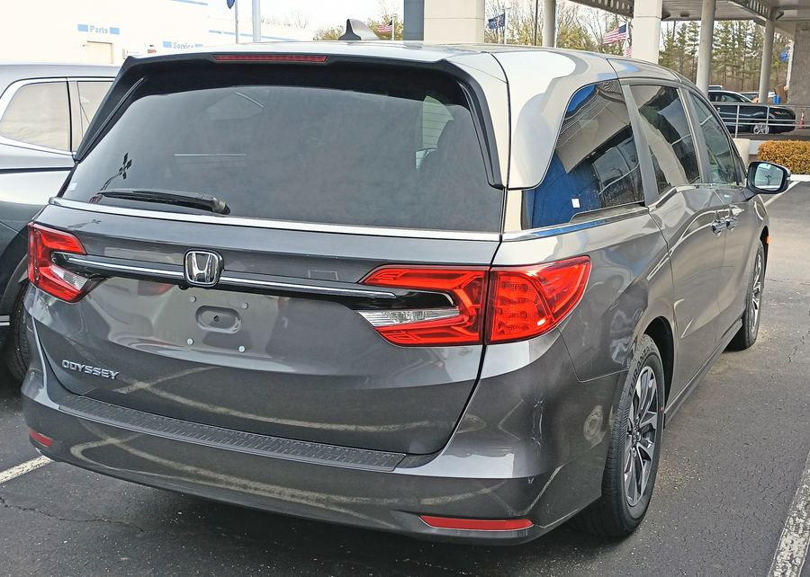 2023 Honda Odyssey, rear view.