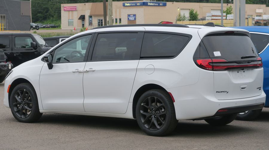 Pacifica Limited AWD in Bright White, rear three-quarter view.