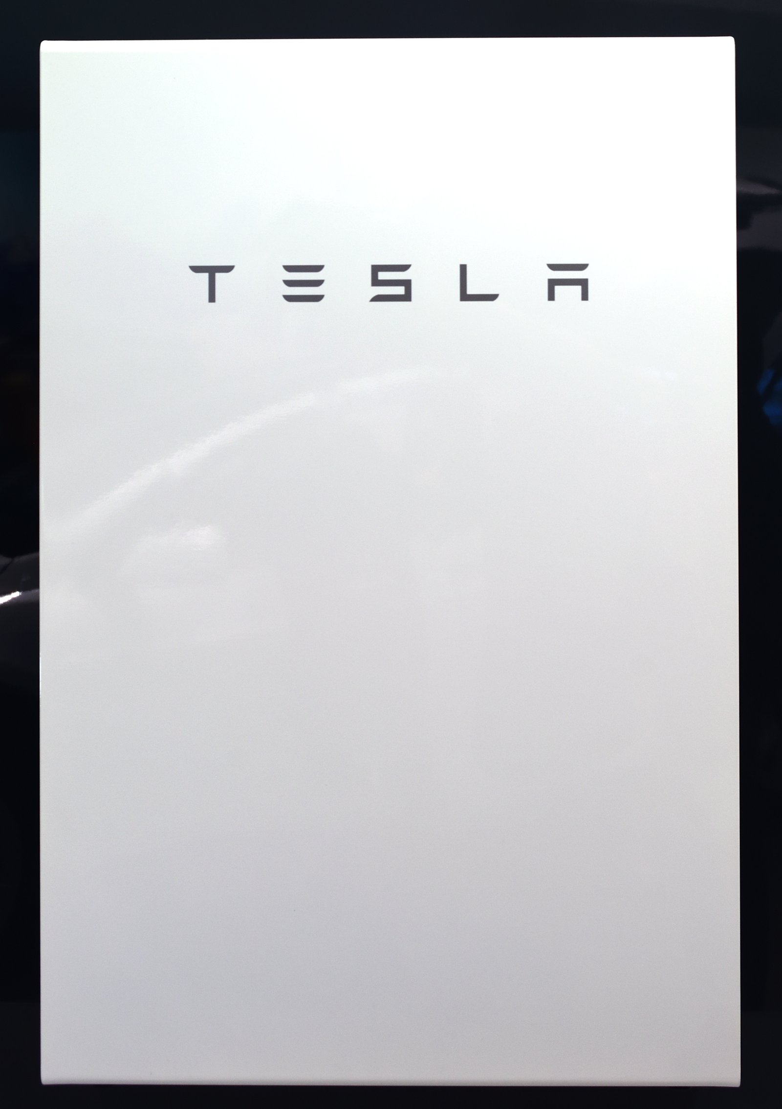 Tesla Powerwall, exterior wall-mounted installation.