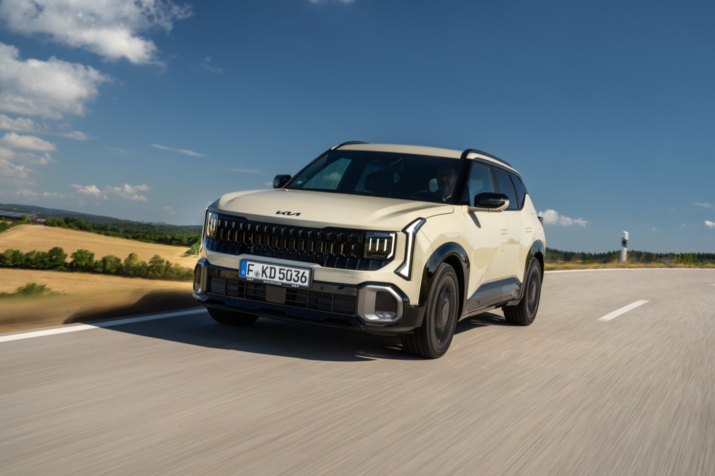 2027 Kia Seltos X-Line AWD, official Kia press photography, driving shot 1.