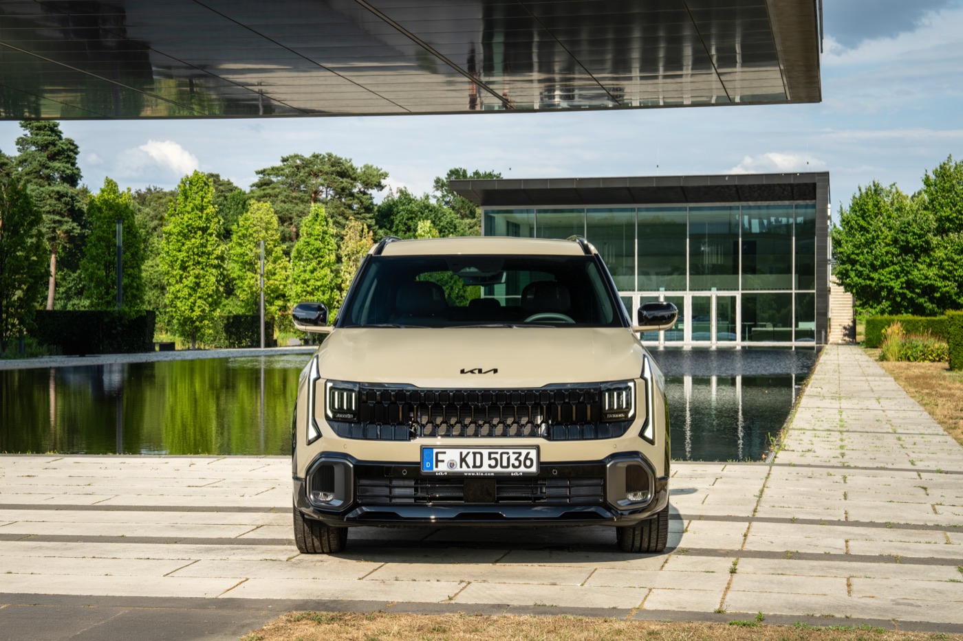 2027 Kia Seltos X-Line AWD, official Kia press photography, static shot 5.