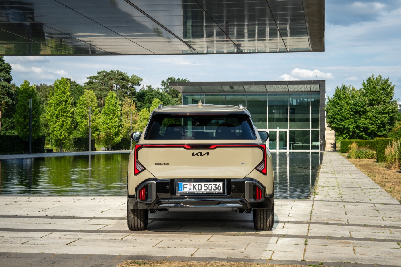 2027 Kia Seltos X-Line AWD, official Kia press photography, static shot 6.