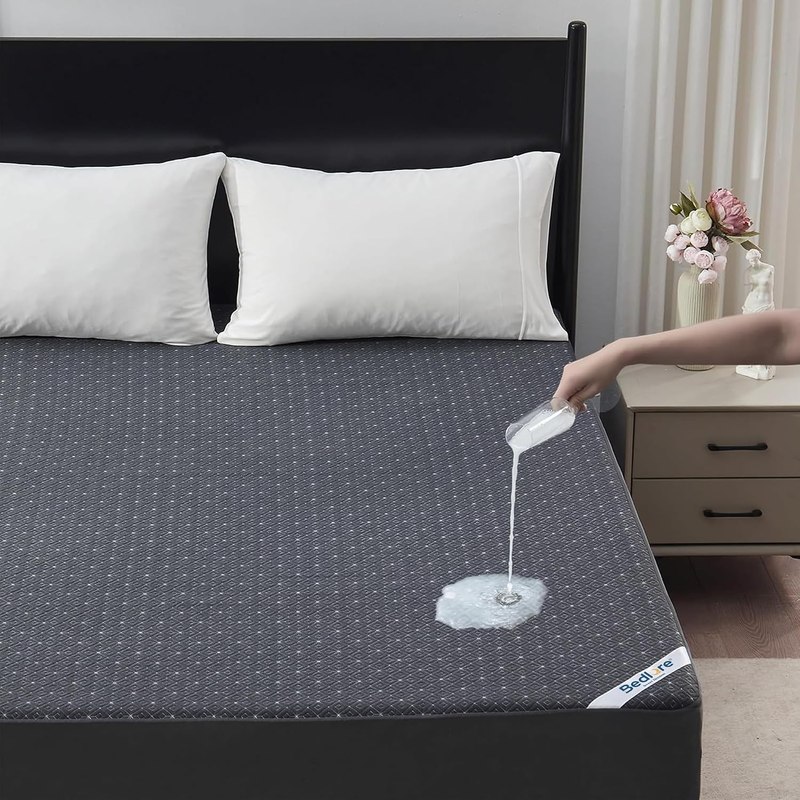 BEDLORE King Mattress Protector, Waterproof Noiseless Mattress Cover