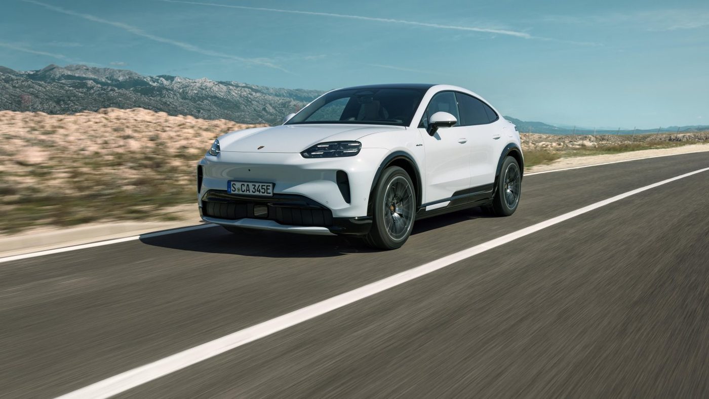 Front view of the Porsche Cayenne Coupé Electric.