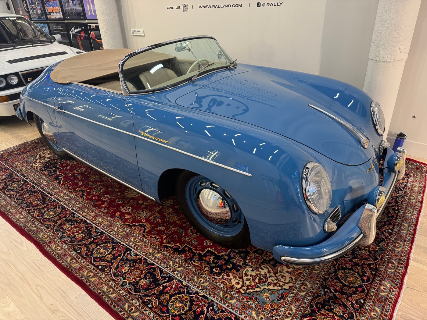 Porsche 356 Speedster, real photograph, Wikimedia Commons, shot 5.