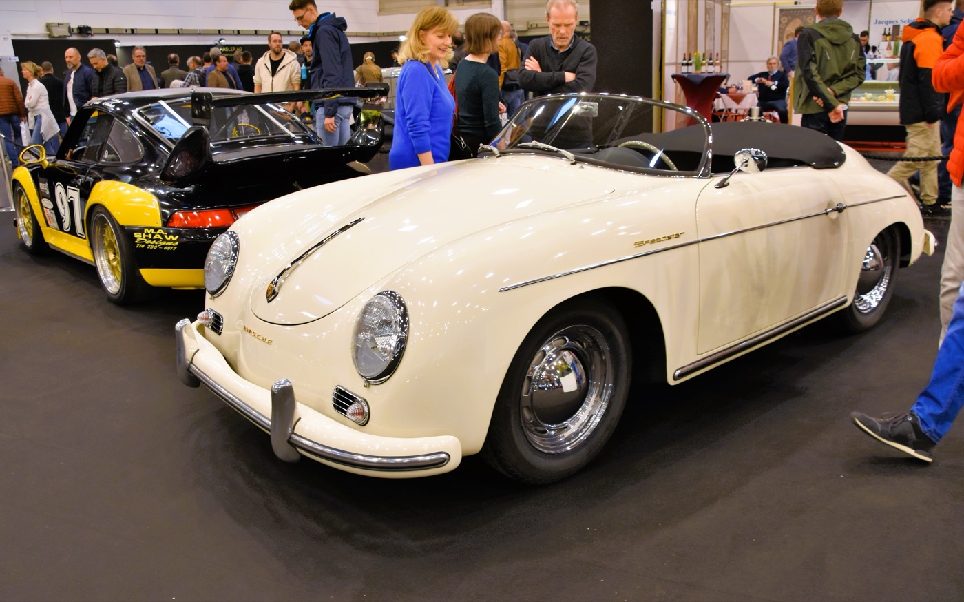 Porsche 356 Speedster, real photograph, Wikimedia Commons, shot 8.