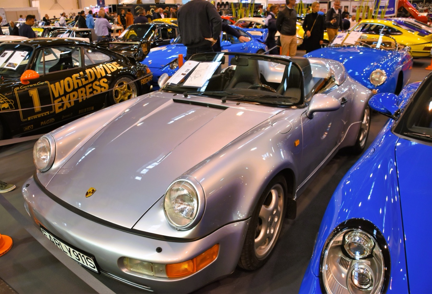 Porsche 964 Speedster, real photograph, Wikimedia Commons, shot 8.