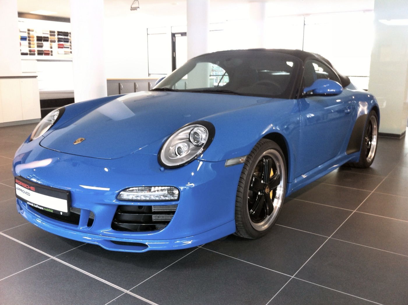 Porsche 997 Speedster, real photograph, Wikimedia Commons, shot 6.