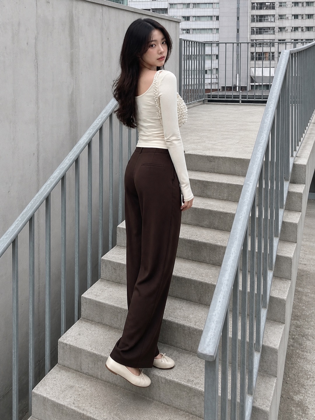 Outfit with Cream Square-Neck Bodysuit, Chocolate Trousers, Pearl Bag curated by @dopasnap