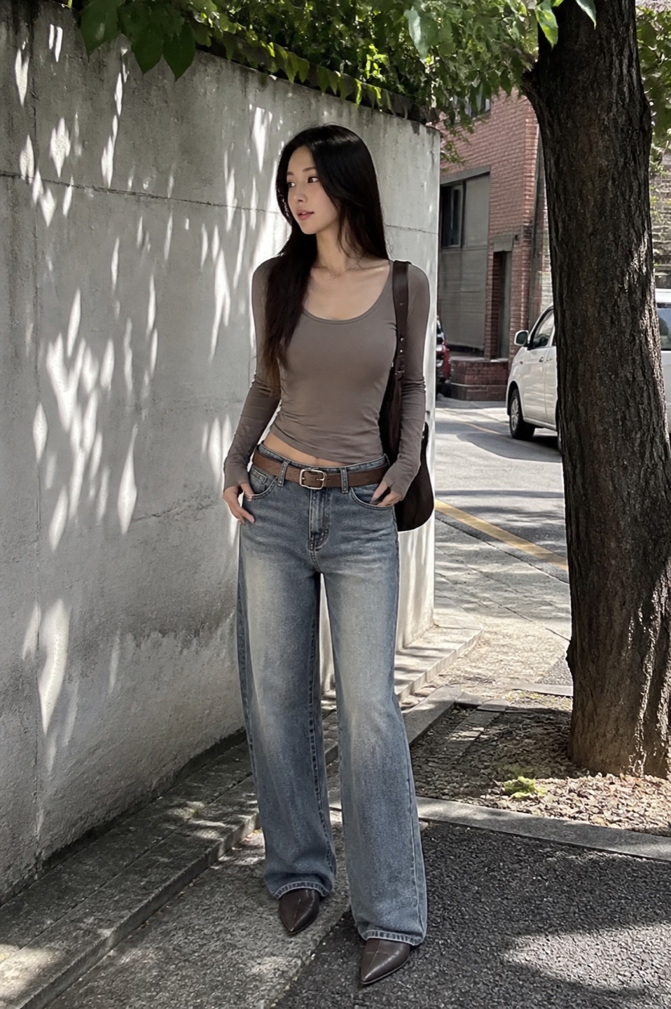Outfit with Taupe Scoop-Neck Bodysuit, Low-Rise Faded Jeans, Brown Belt curated by @dopasnap